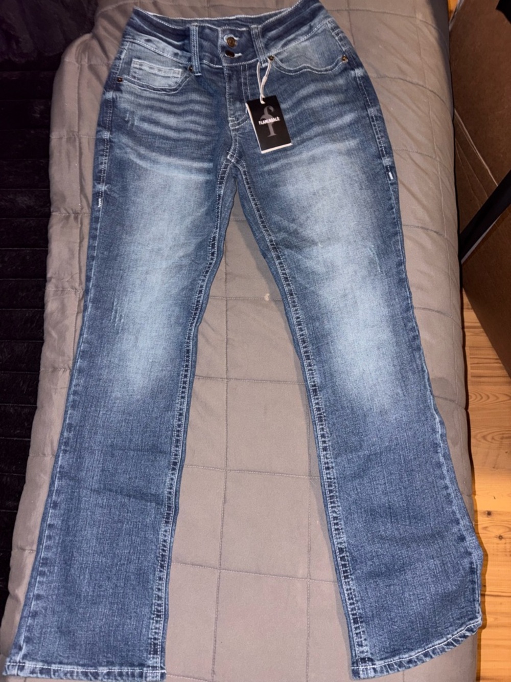 Women’s Boot Cut Jeans - Light Blue Wash
